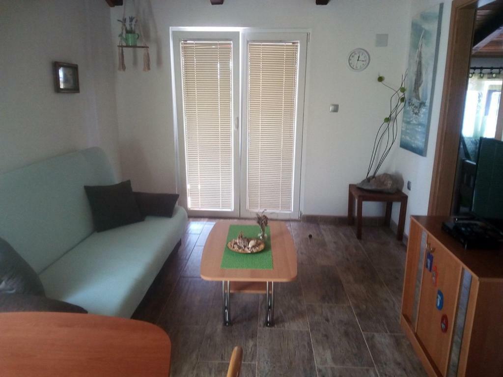 Heni Apartment Silba Exterior photo